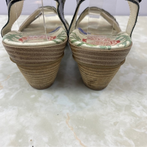 BRAKO Black Patent Leather Sandals Size EU37 - Picture 7 of 8